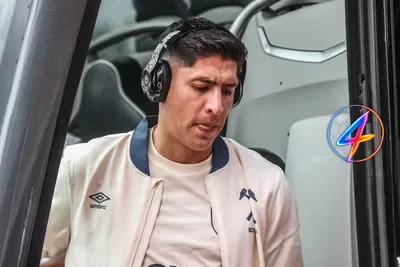 Edson Álvarez geeft Ajax een boost op Instagram, wekt transfergeruchten op