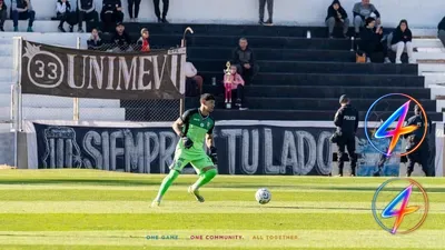 Daley Blind prijst voetbalfilosofie van Ajax‑coach Míchel