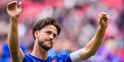 Ricky van Wolfswinkel gaat met pensioen na emotioneel afscheid bij PSV