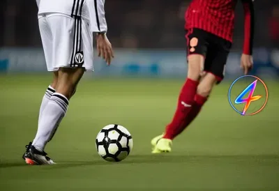 Scheidsrechtersbaas Collina defends refereeing, says Egypte 'Niet'