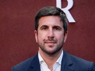 Enrique Riquelme maakt zich kandidaat voor het presidentschap van Real Madrid